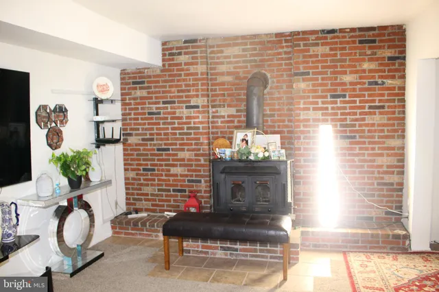 $4,000 | 219 Meadow Drive, Mount Laurel, NJ 08054