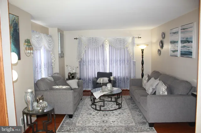 $4,000 | 219 Meadow Drive, Mount Laurel, NJ 08054