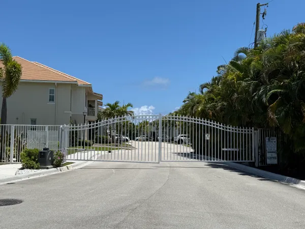 $5,450 | 1891 Juno Landing Lane, North Palm Beach, FL 33408