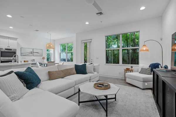 $5,450 | 1891 Juno Landing Lane, North Palm Beach, FL 33408