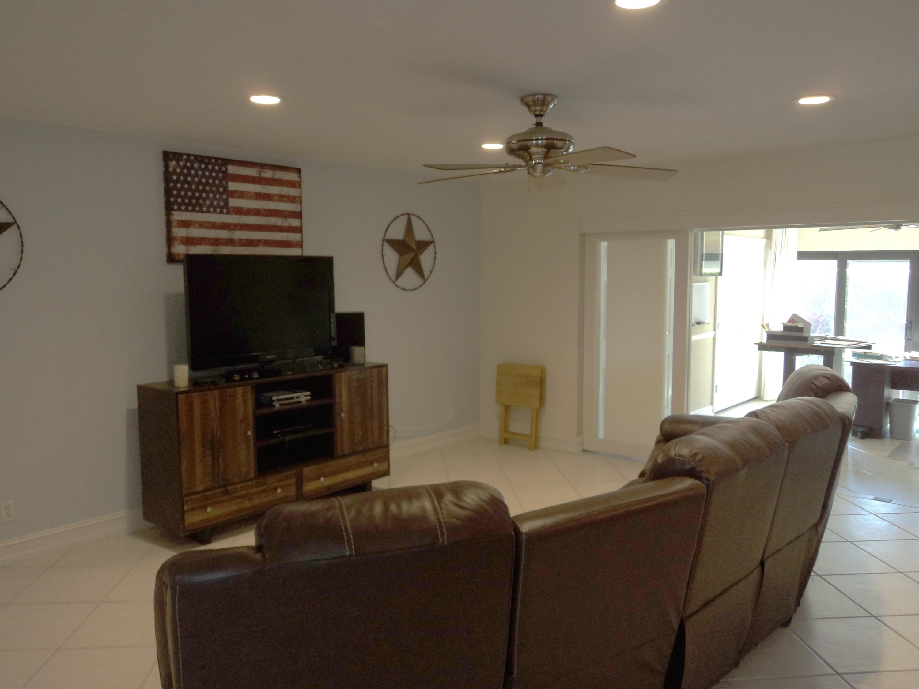 6770 Tiburon Drive Boca Raton, FL 33433 - Photo 10 of 40 Living Room