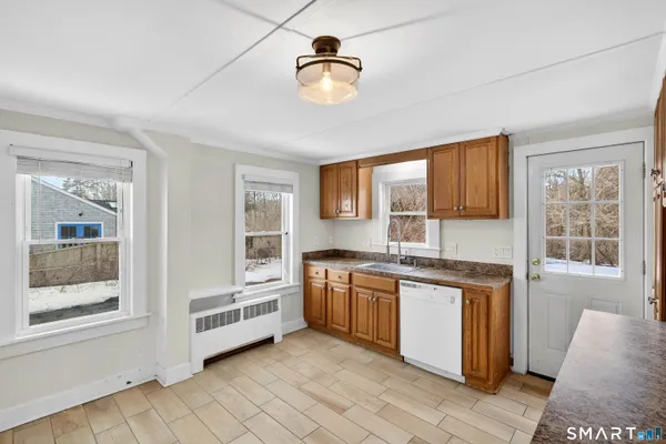 $675,000 | 42 Neck Road, Madison, CT 06443