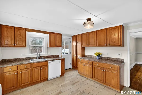 $675,000 | 42 Neck Road, Madison, CT 06443