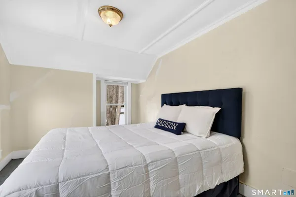 $675,000 | 42 Neck Road, Madison, CT 06443