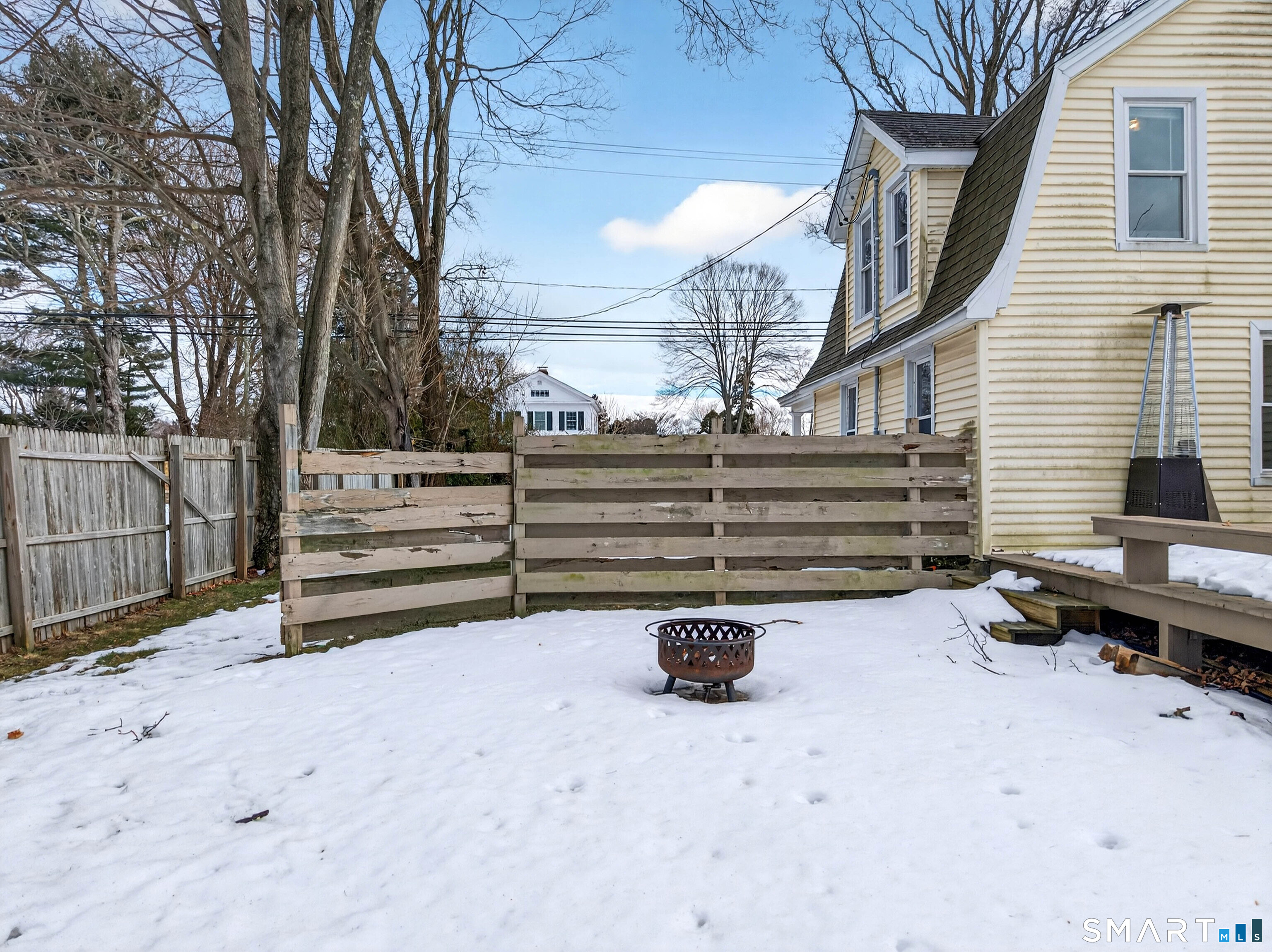 42 Neck Road Madison, CT 06443 - Photo 9 of 30