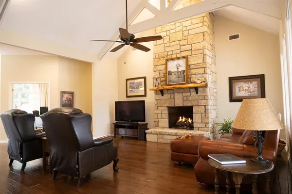 $1,580,000 | 209 County Road 336, Tuscola, TX 79562