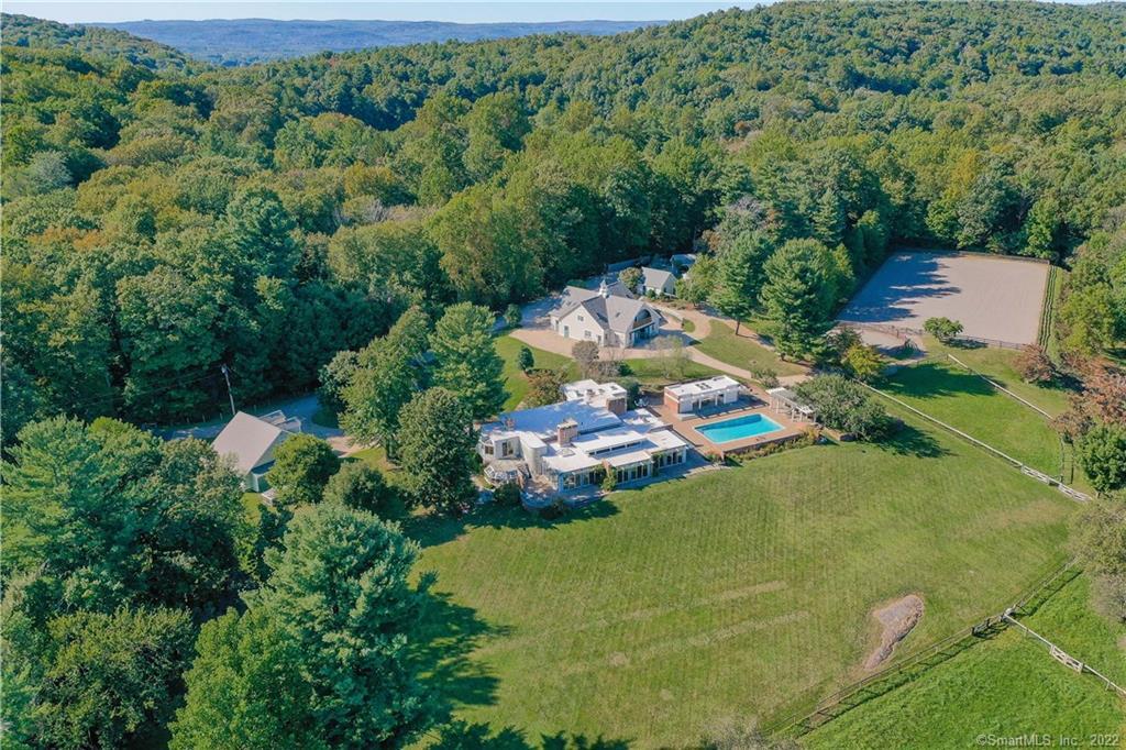 536 Simsbury Road Bloomfield, CT 06002 - Photo 1 of 1