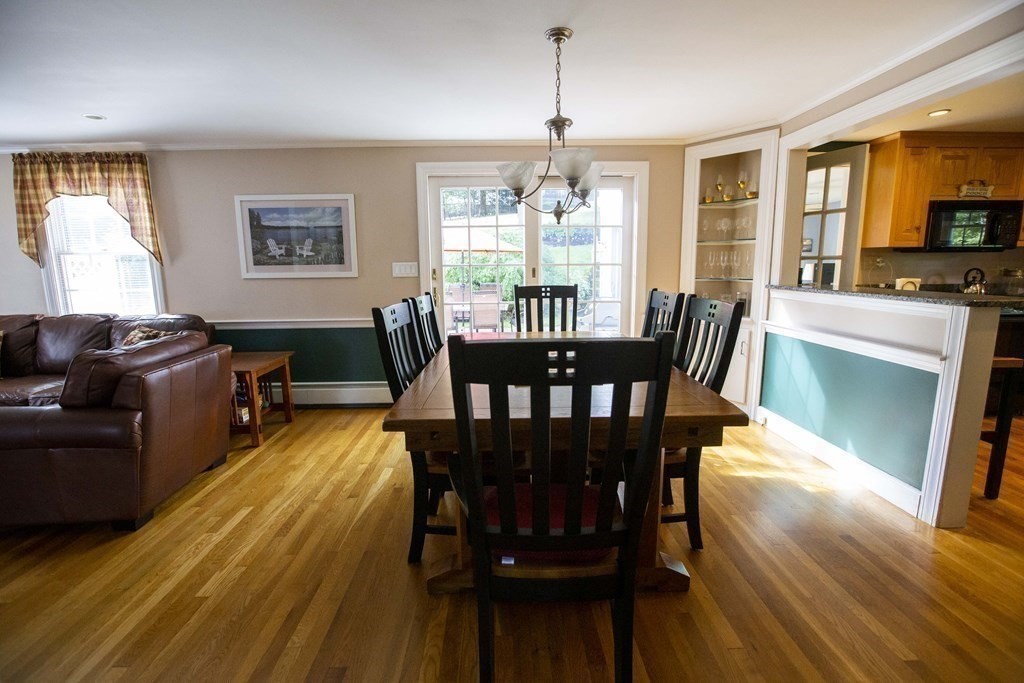 81 Elm Street Wakefield, MA 01880 - Photo 11 of 40
