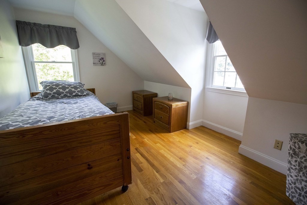 81 Elm Street Wakefield, MA 01880 - Photo 27 of 40