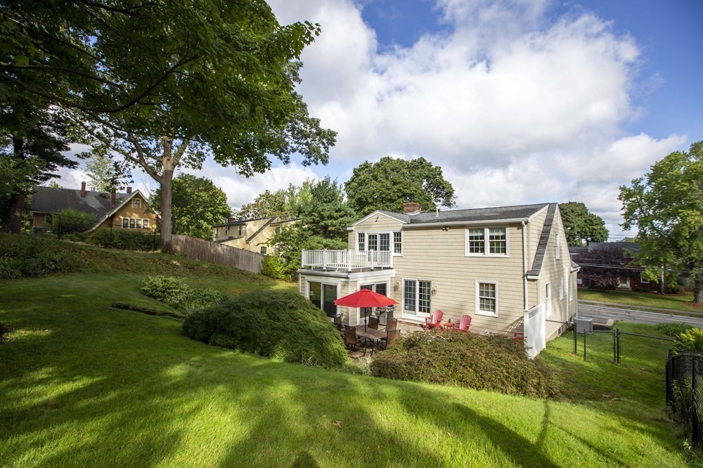 81 Elm Street Wakefield, MA 01880 - Photo 31 of 40