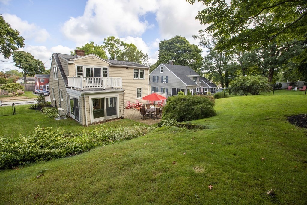 81 Elm Street Wakefield, MA 01880 - Photo 34 of 40