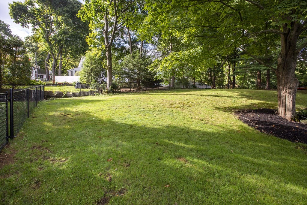 81 Elm Street Wakefield, MA 01880 - Photo 39 of 40