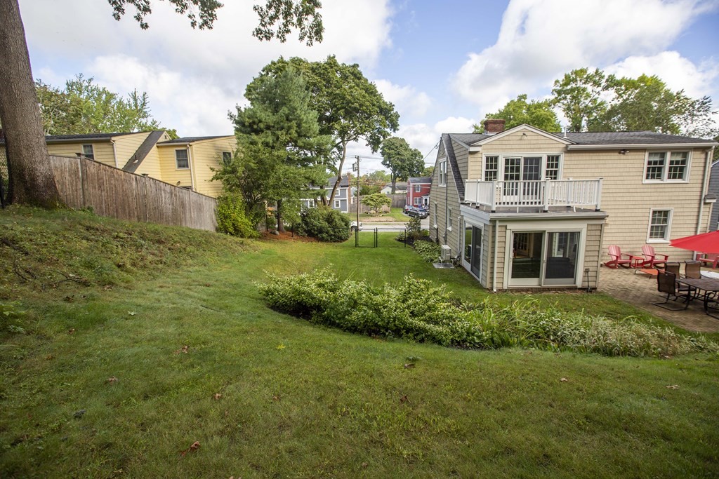 81 Elm Street Wakefield, MA 01880 - Photo 40 of 40