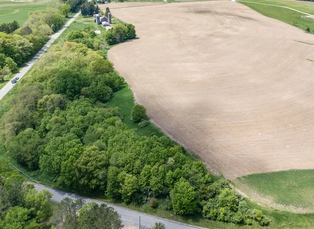 $125,000 | 7.77-acres West Redstone Drive, La Valle, WI 53941