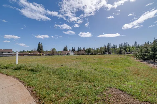 $239,900 | 566 Friendly Court, Murphys, CA 95247