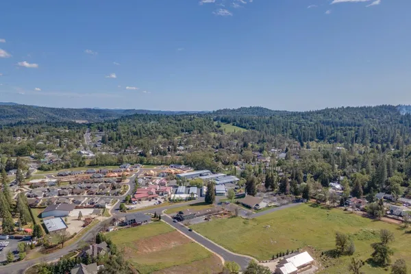 $239,900 | 566 Friendly Court, Murphys, CA 95247