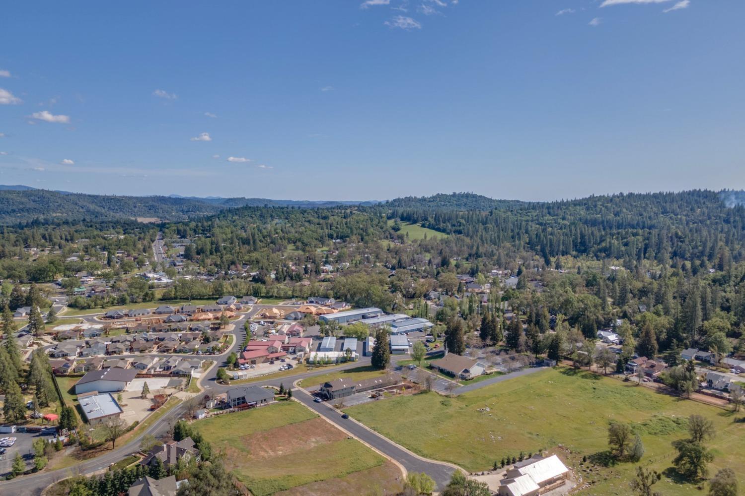 566 Friendly Court Murphys, CA 95247 - Photo 8 of 9 an aerial view of a city