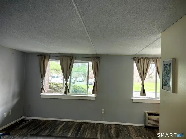 $186,000 | 126 Triangle Street, Unit A16, Danbury, CT 06810