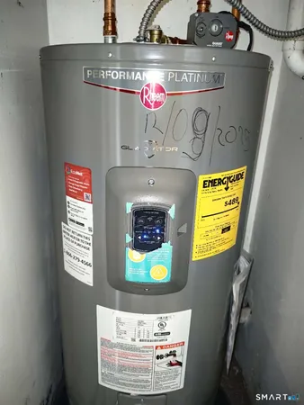 $186,000 | 126 Triangle Street, Unit A16, Danbury, CT 06810