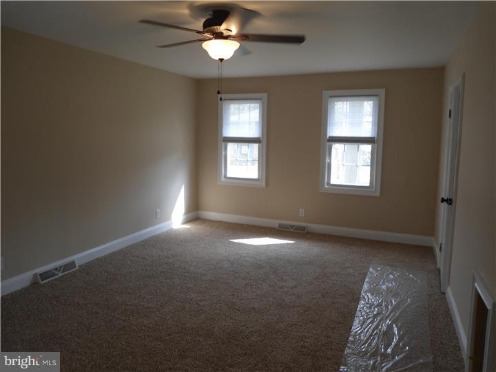 219 Avon Road Cherry Hill, NJ 08034 - Photo 13 of 21
