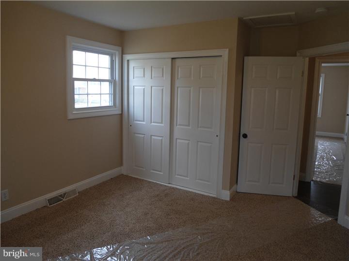 219 Avon Road Cherry Hill, NJ 08034 - Photo 15 of 21