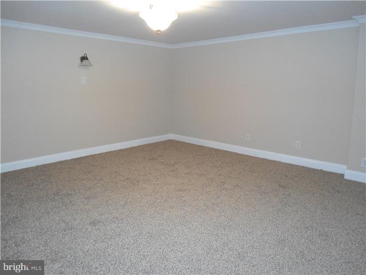 219 Avon Road Cherry Hill, NJ 08034 - Photo 16 of 21