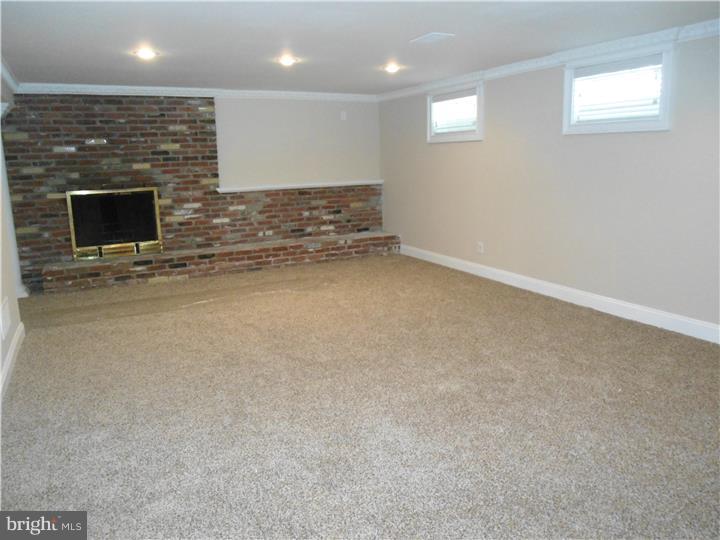 219 Avon Road Cherry Hill, NJ 08034 - Photo 18 of 21