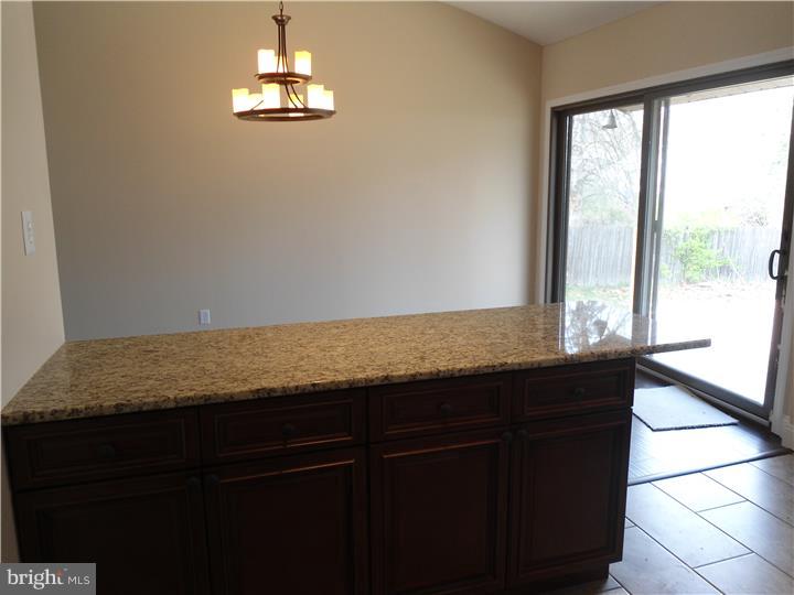 219 Avon Road Cherry Hill, NJ 08034 - Photo 7 of 21