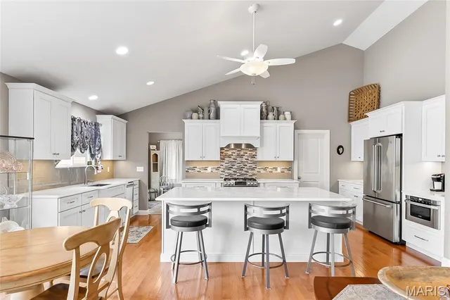 $784,000 | 421 Spears Street, Sunset Hills, MO 63127