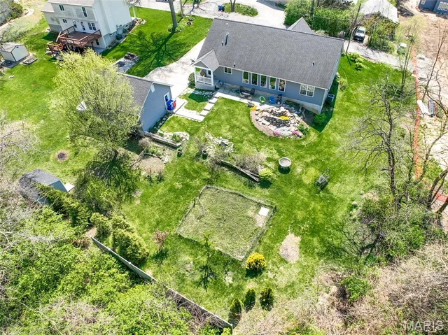 $784,000 | 421 Spears Street, Sunset Hills, MO 63127