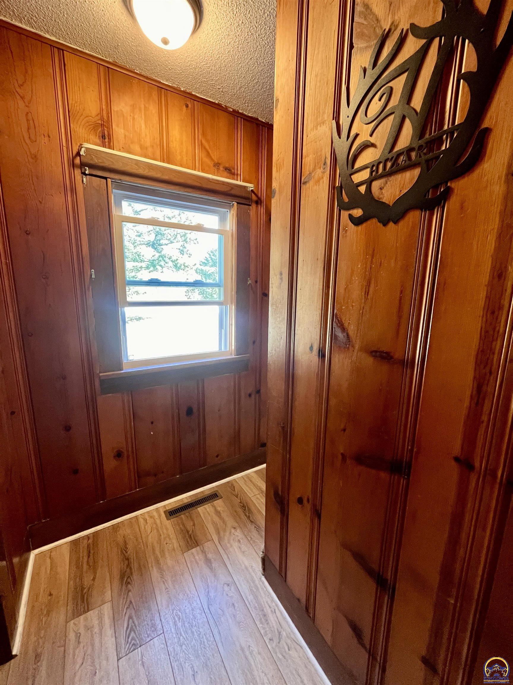 133 East 3rd Street Allen, KS 66833 - Photo 13 of 38