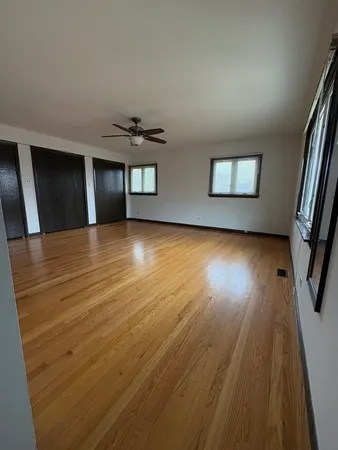 $4,200 | 1800 Montgomery Court, Deerfield, IL 60015