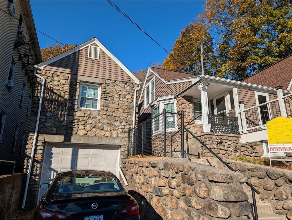 56 Mailloux Street Woonsocket, RI 02895 - Photo 2 of 41