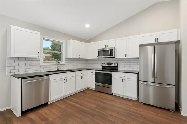 $295,000 | 1300 Timbercrest Drive, Benbrook, TX 76126