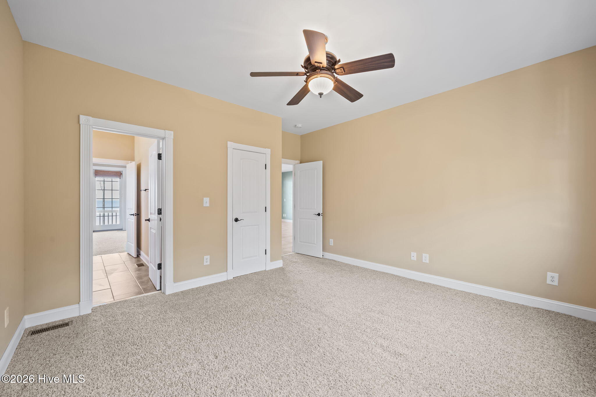 486 Sandy Point Drive Beaufort, NC 28516 - Photo 20 of 67 20-web-or-mls-IMG_3006