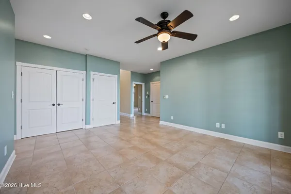$995,000 | 486 Sandy Point Drive, Beaufort, NC 28516
