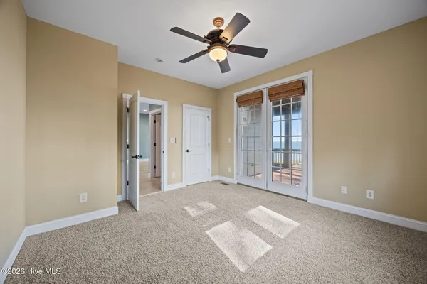 $995,000 | 486 Sandy Point Drive, Beaufort, NC 28516