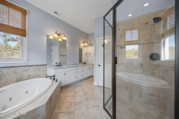 $995,000 | 486 Sandy Point Drive, Beaufort, NC 28516