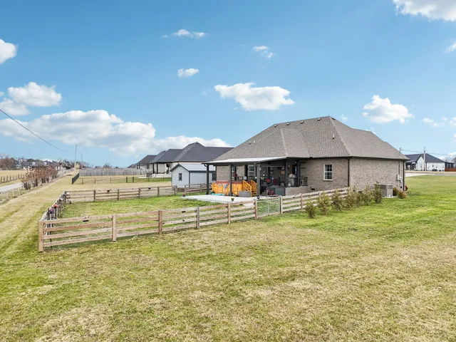 $530,000 | 163 Honeybee Drive, Unionville, TN 37180