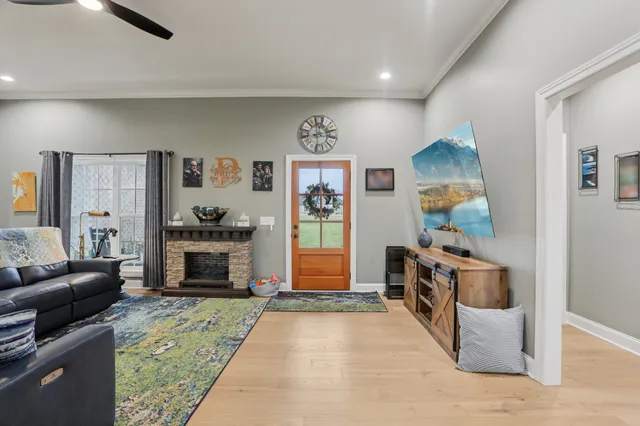 a kitchen that has a lot of cabinets in it and appliances