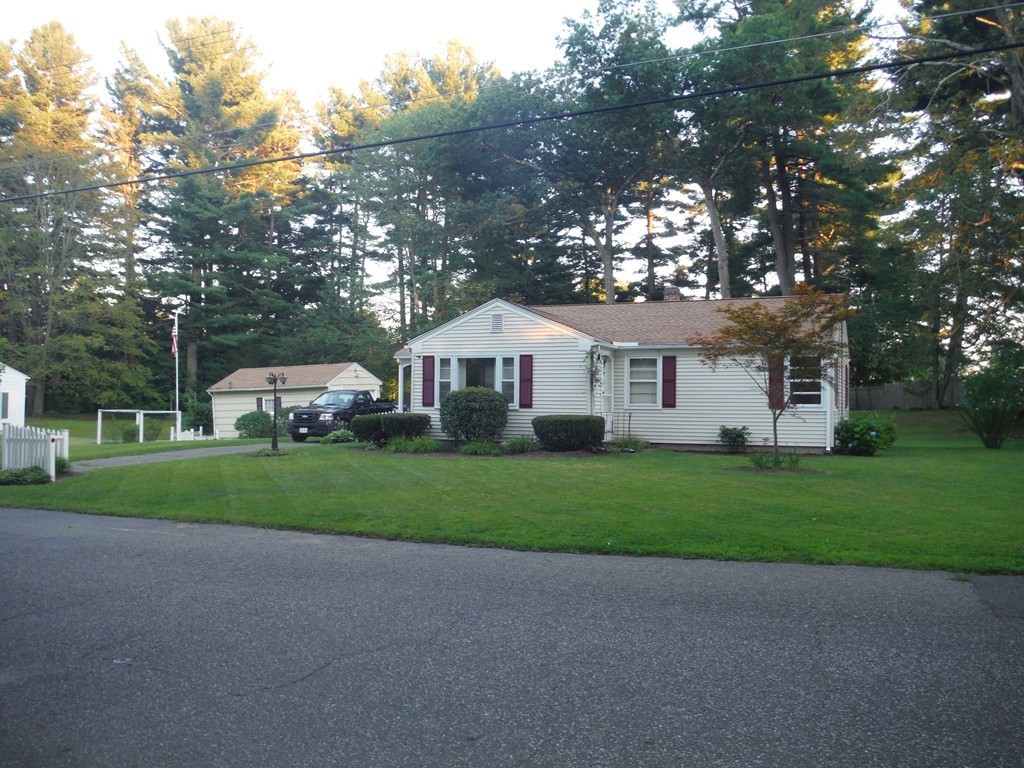 111 Mary Coburn Road Springfield, MA 01129 - Photo 1 of 16