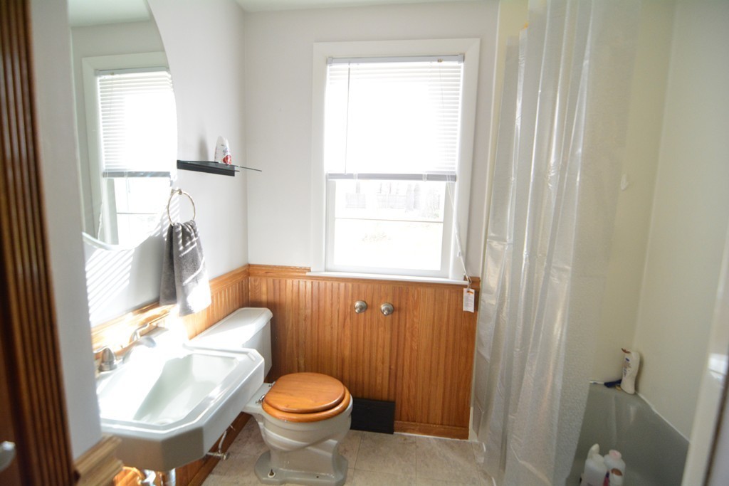 111 Mary Coburn Road Springfield, MA 01129 - Photo 8 of 16