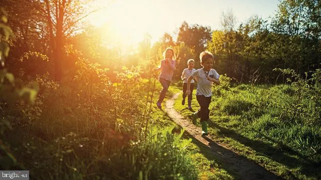 $416,550 | 203 Taft Avenue, Ranson, WV 25438