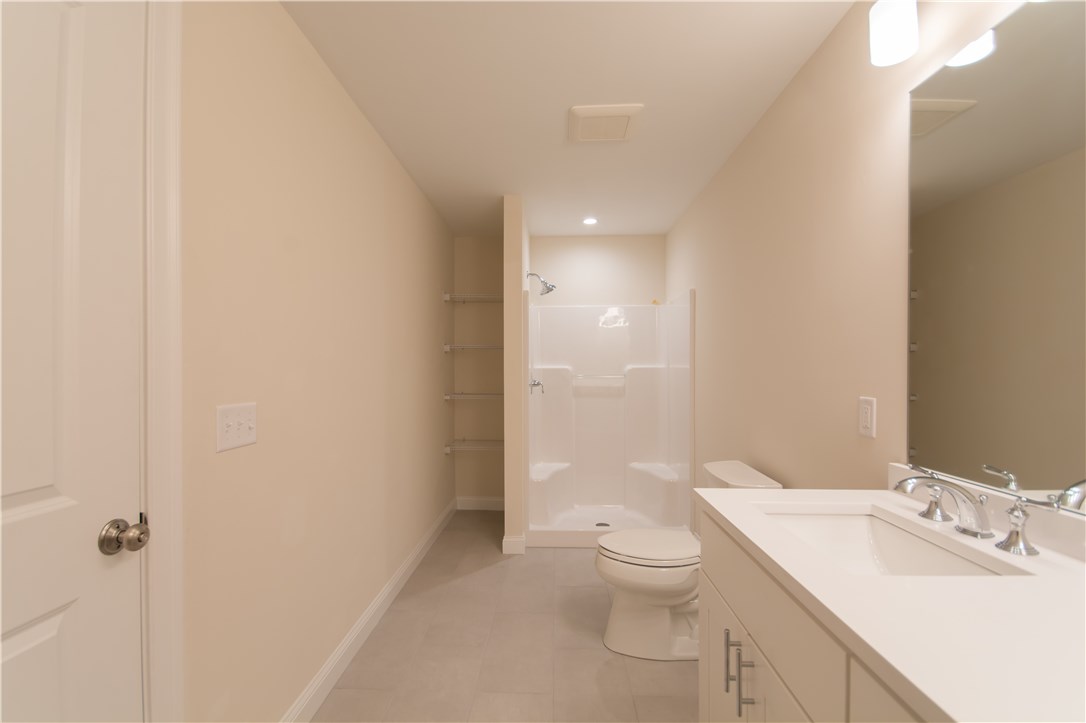 94 Sandy Point Farm Road, Unit 5 Portsmouth, RI 02871 - Photo 24 of 34