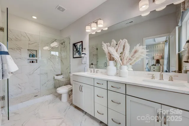 $454,990 | 2003 Hawksworth Lane, Charlotte, NC 28262