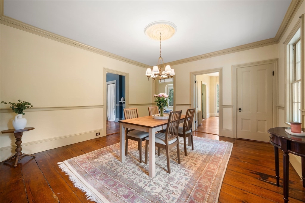 31 Broadway Hanover, MA 02339 - Photo 10 of 42