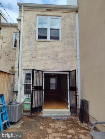 $2,700 | 1223 Wylie Street Northeast, Washington, DC 20002