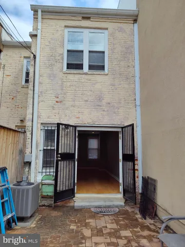 a view of outdoor space