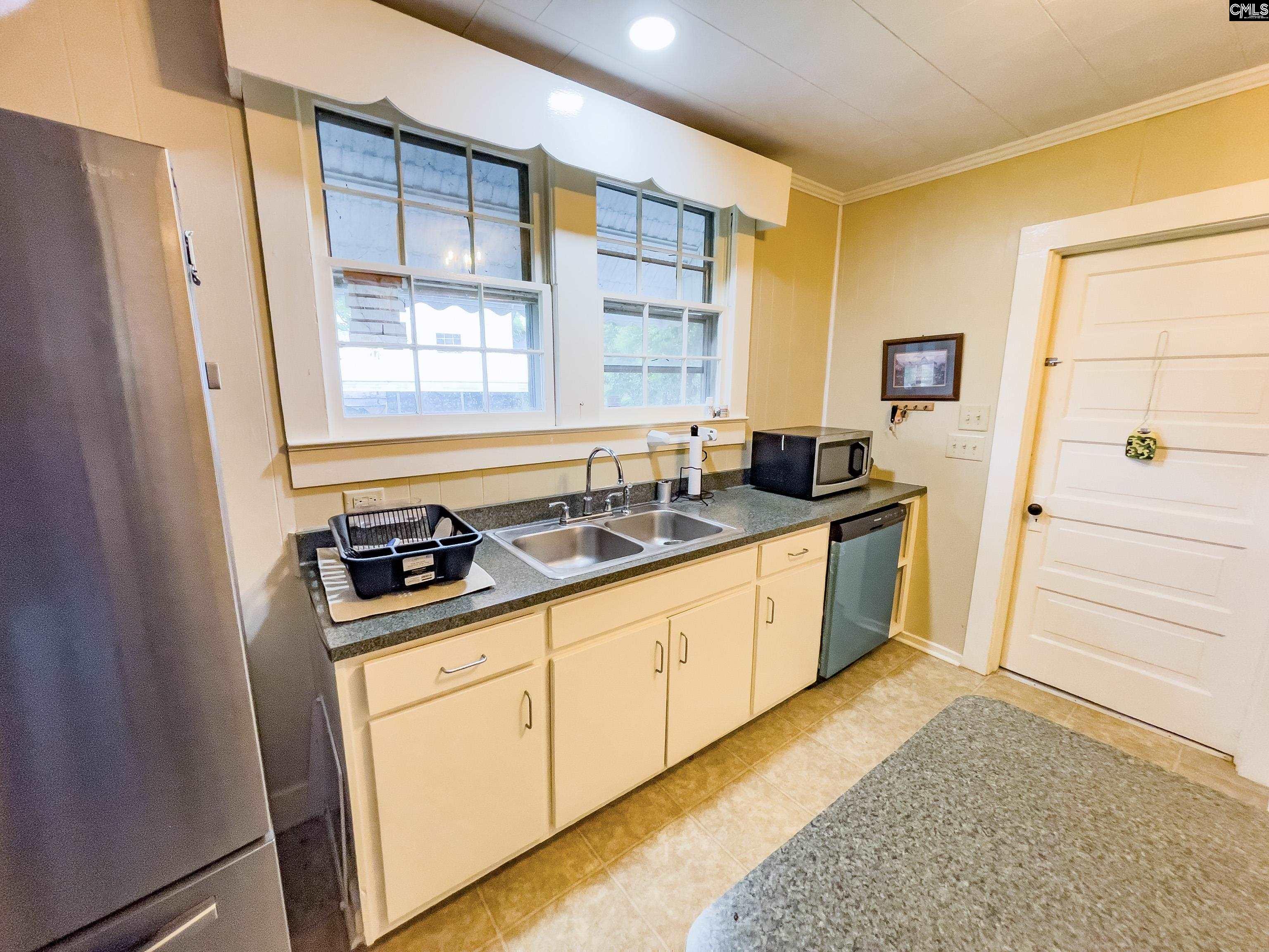 411 Gary Street Whitmire, SC 29178 - Photo 15 of 27