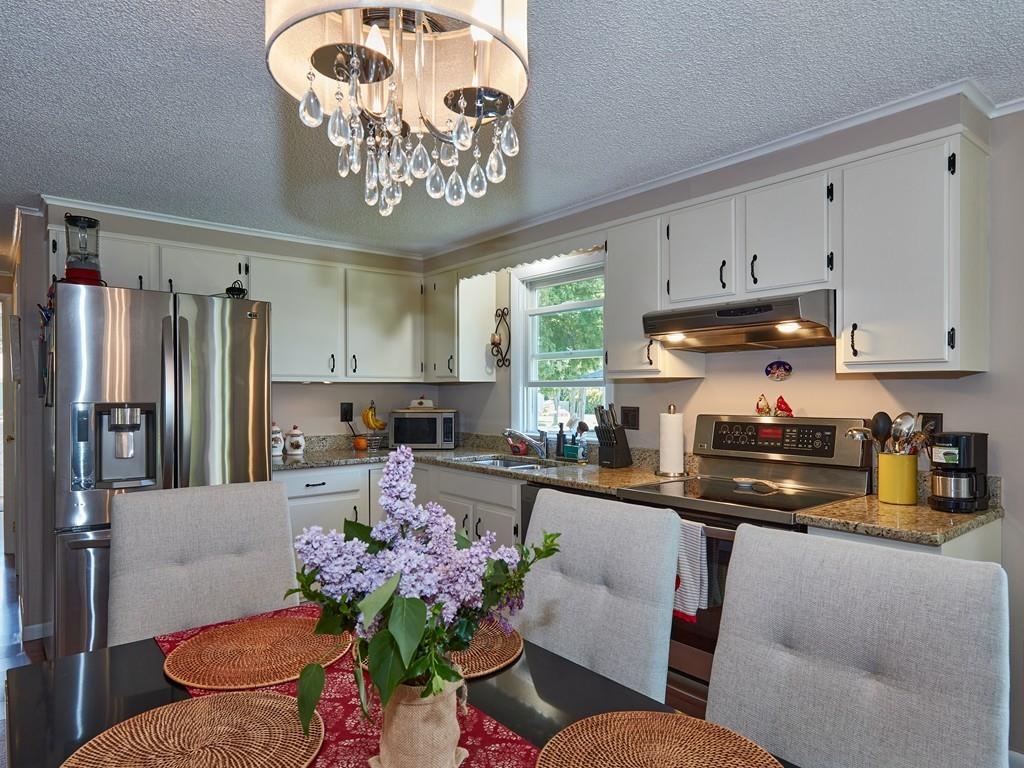 362 Pearse Road Swansea, MA 02777 - Photo 14 of 25 Gallery Image 14